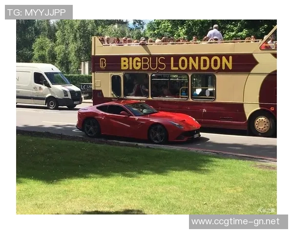 斯米拉·霍尔姆伯格独家专访：北伦敦的红色梦境，我与阿森纳的命中注定